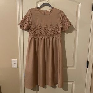 BRAND NEW beige dress size medium
